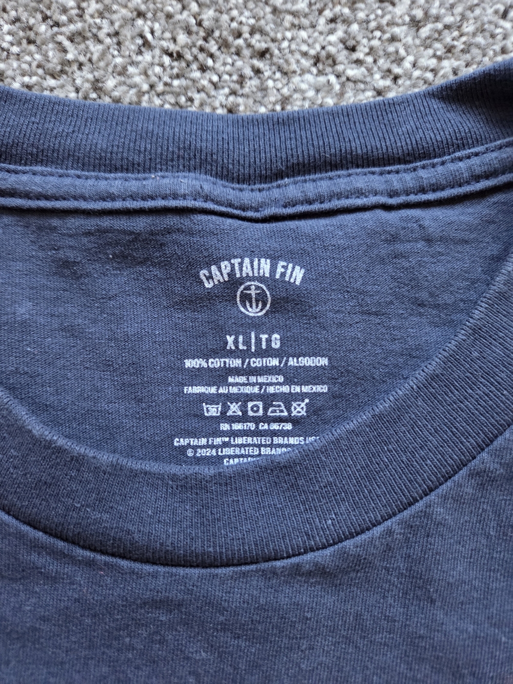 Sarah Cameron John B Routledge Netflix Outer Banks Captain Tshirt Size XL - Picture 4 of 5